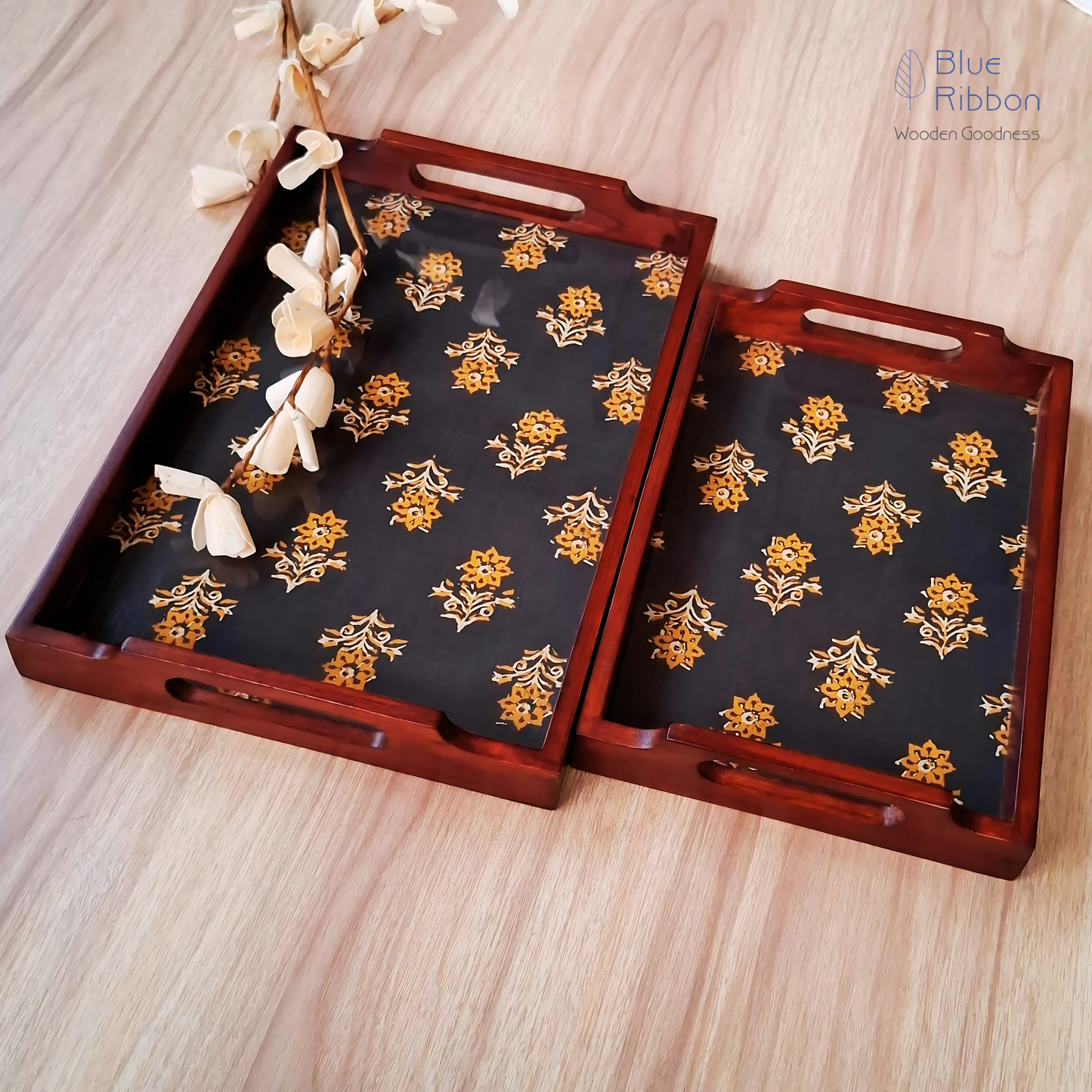 MIDNIGHT SAFFRON TRAY SET
