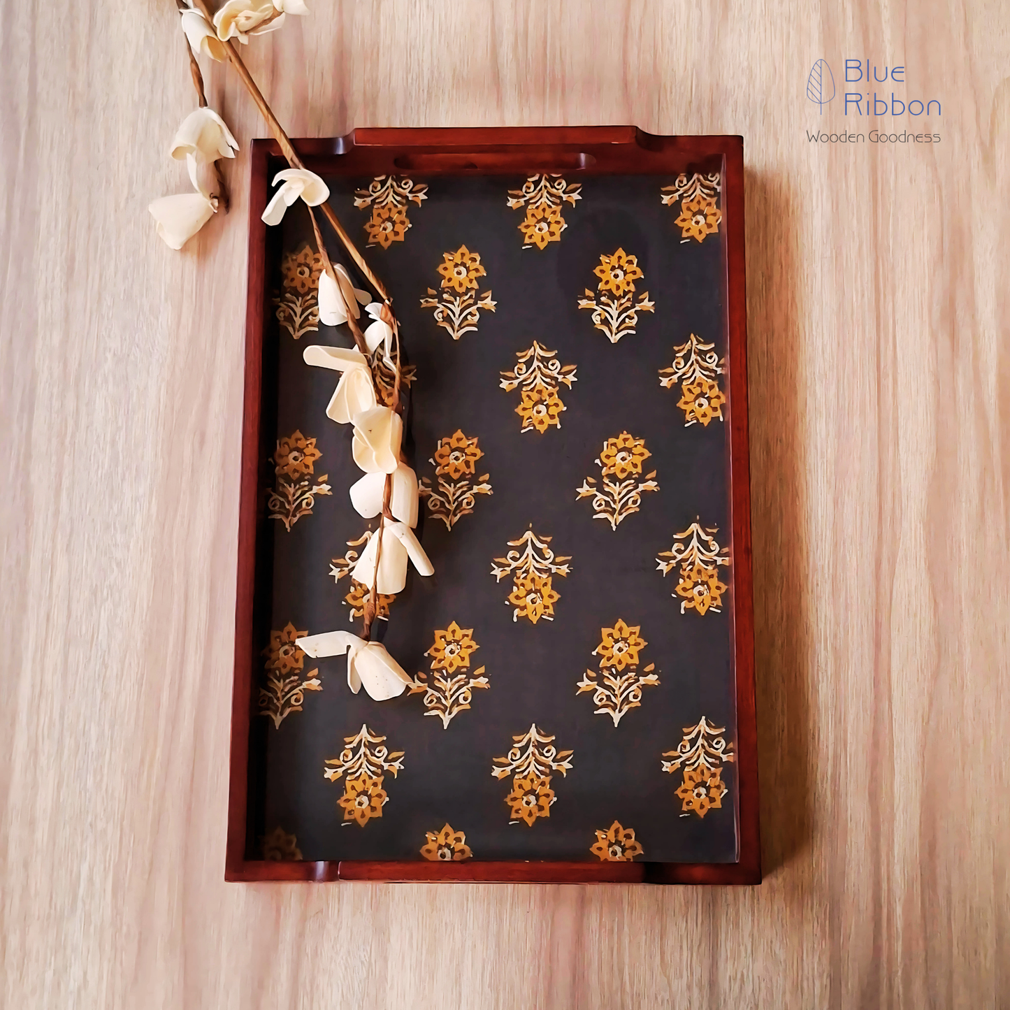 MIDNIGHT SAFFRON TRAY SET