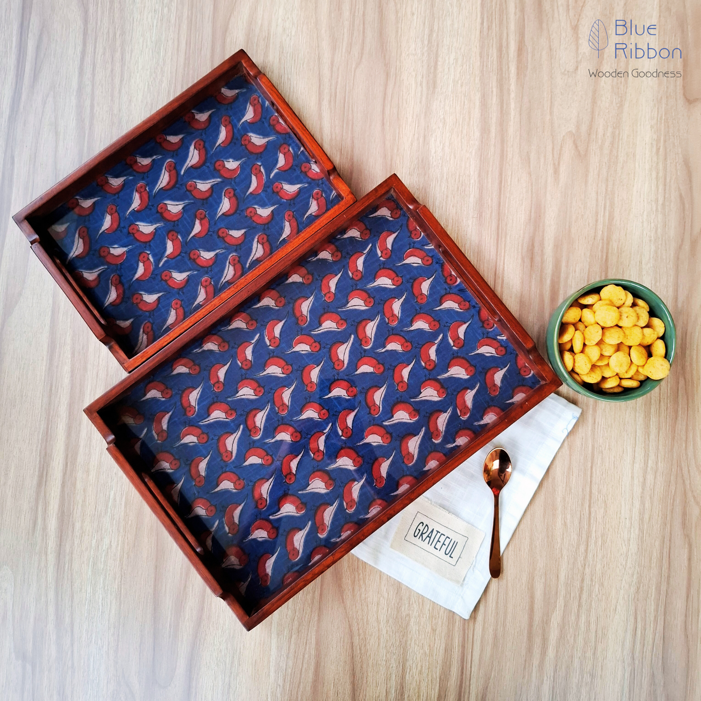 SACRLET SPARROW TRAY SET