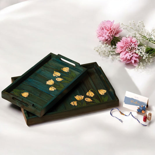 THE TULIP TRAY SET