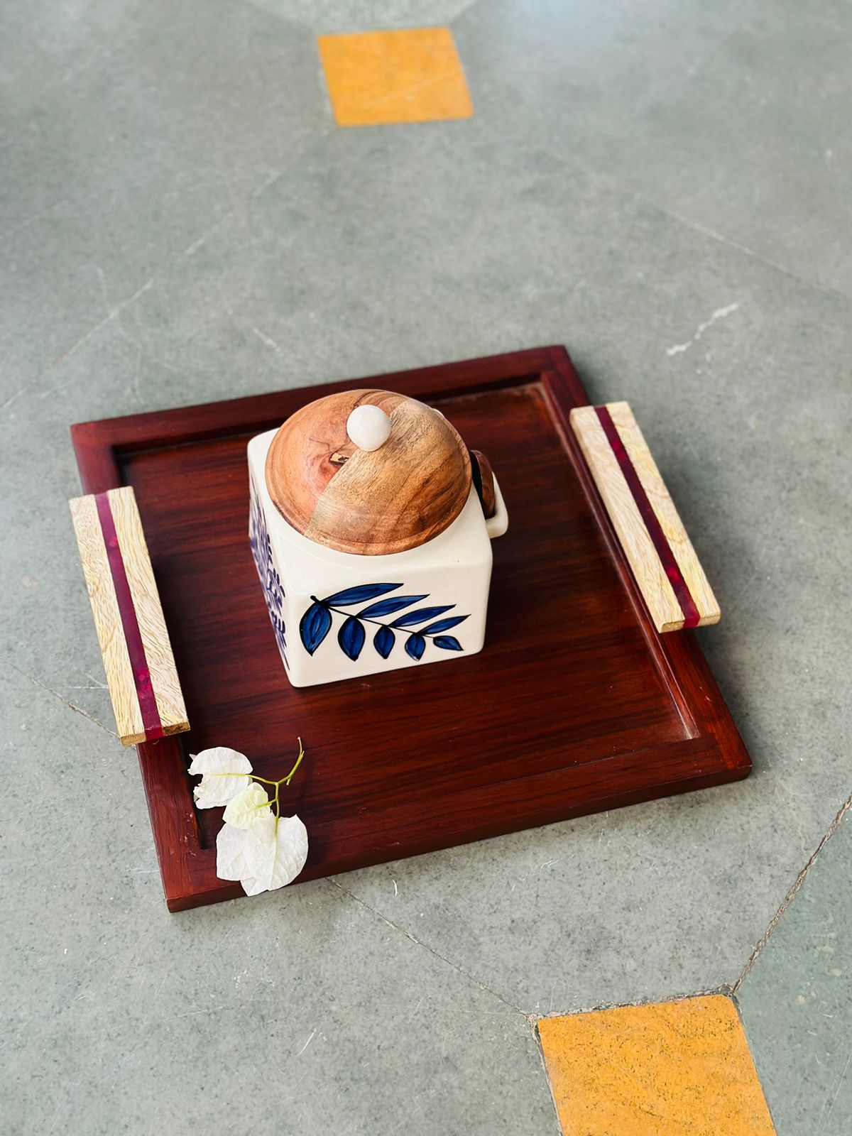 WOODEN STRIPPED TRAY