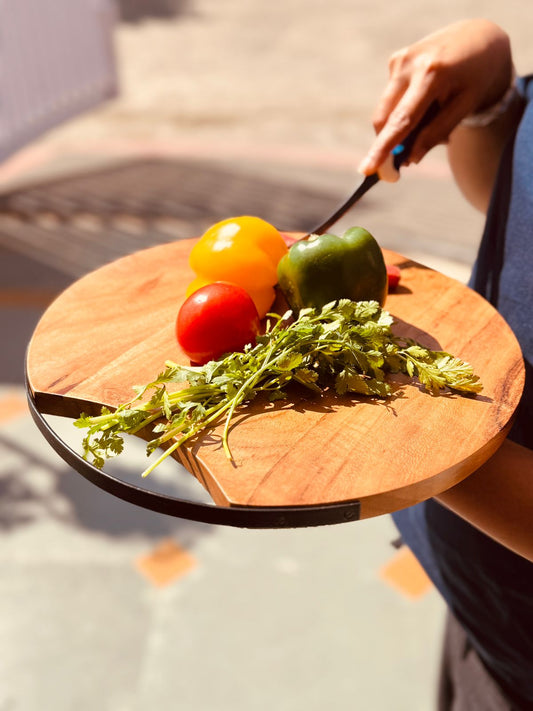 WOODEN CHOPPING BOARD