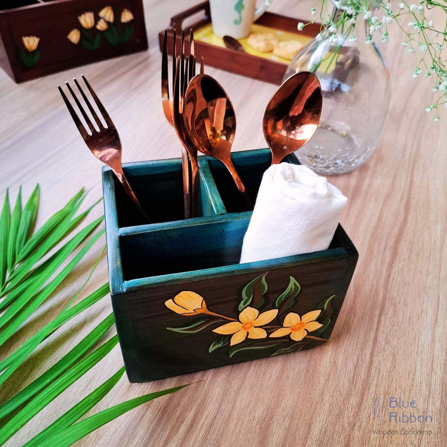 TURQUOISE BLOSOOM CUTLERY STAND