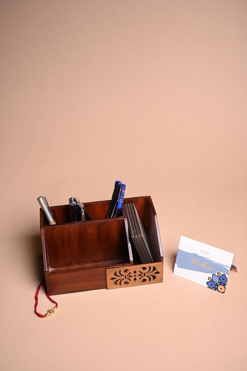 DESK ORGANIZER